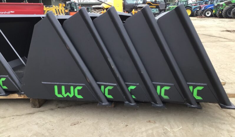 LWC 6FT LOADER BUCKET