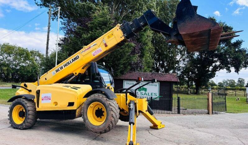 NEW HOLLAND NH17M 4WD TELEHANDLER *5400 HOURS* C/W BUCKET & TINES *VIDEO* full