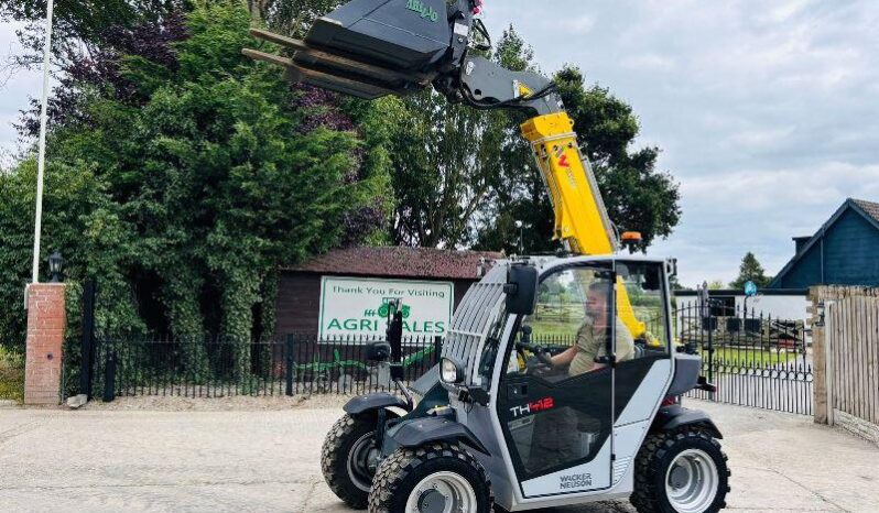 WACKER NEUSON TH412 4WD TELEHANDLER *ONLY 18 HOURS* C/W TINES & BUCKET *VIDEO* full