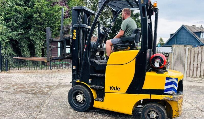 YALE GLP35VX FORKLIFT *YEAR 2018, HIGH RISED CABIN* C/W TINE POSITIONER *VIDEO* full