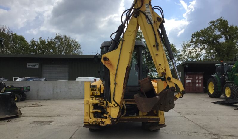 NEW HOLLAND B110 BACKHOE LOADER full