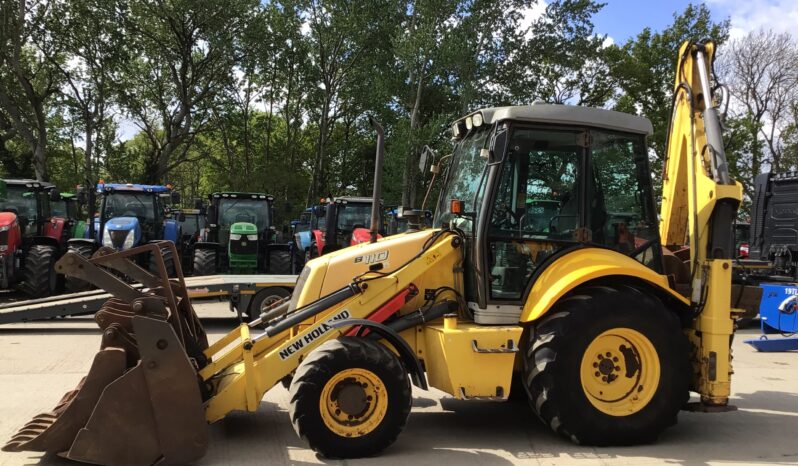 NEW HOLLAND B110 BACKHOE LOADER