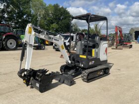 BOBCAT E17 full