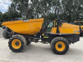 JCB 6TST