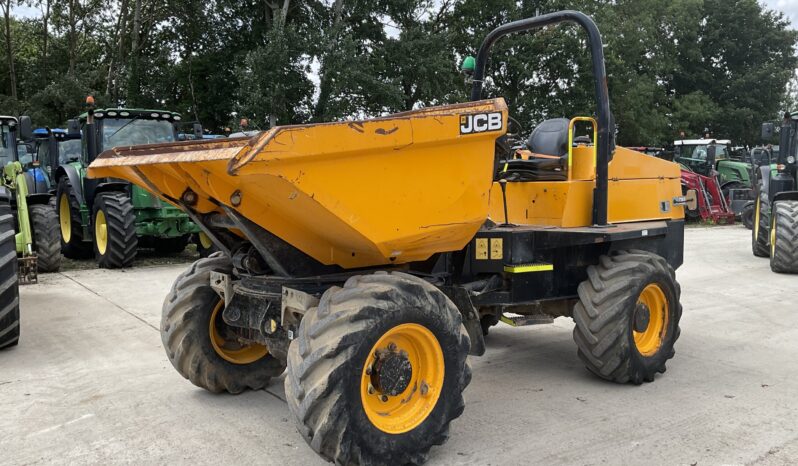 JCB 6TST full