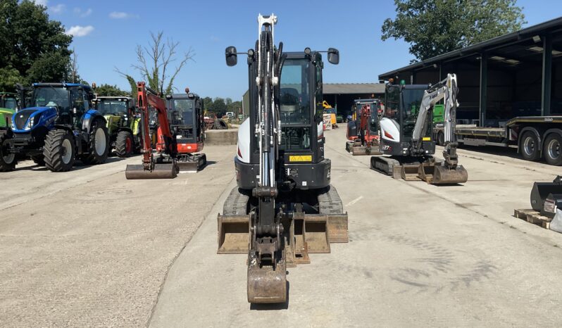 BOBCAT E27 Z full