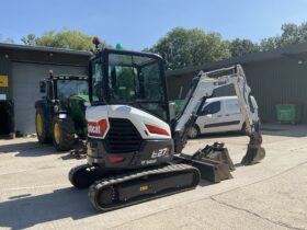 BOBCAT E27 Z full