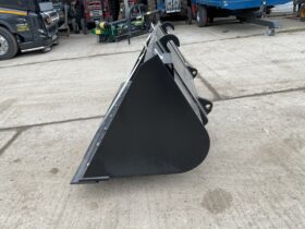 JCB SHOVEL BUCKET full