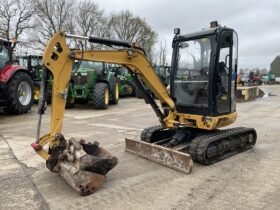 CAT 302.7D CR full