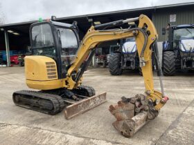 CAT 302.7D CR full