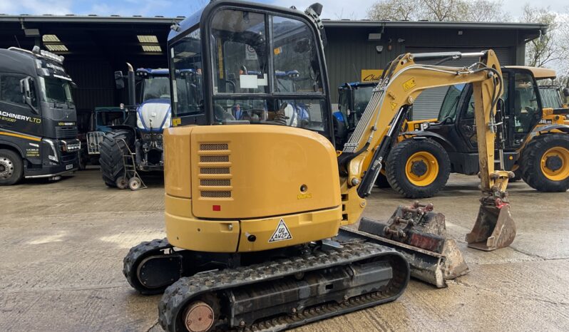 CAT 302.7D CR full