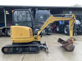 CAT 302.7D CR full