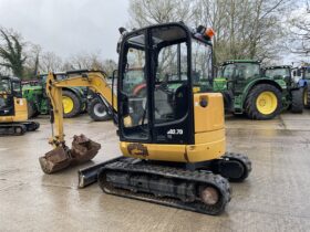 CAT 302.7D CR full