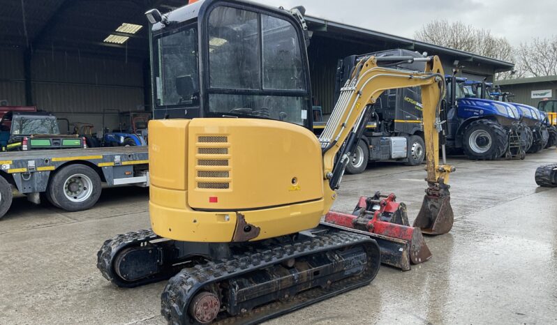 CAT 302.7D CR full