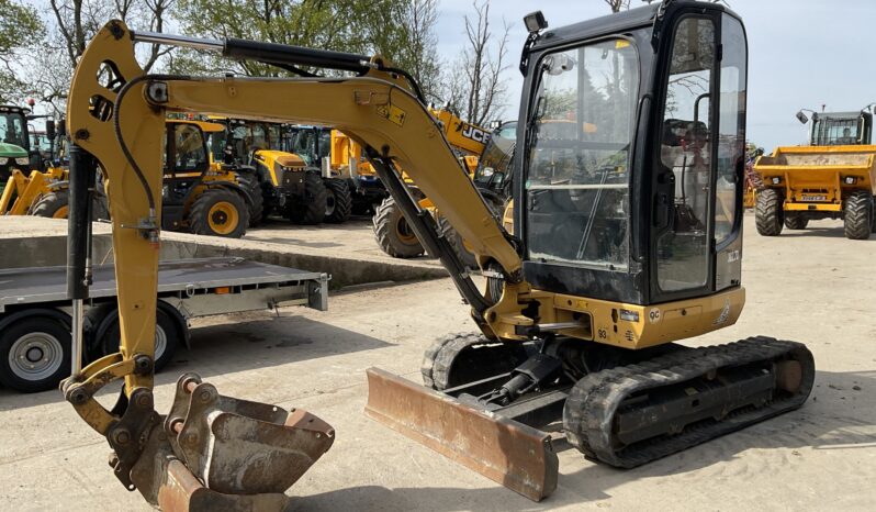 CAT 302.7D CR full