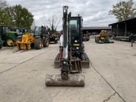 BOBCAT E27 full