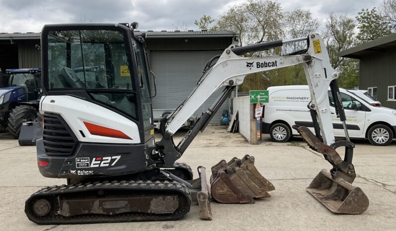 BOBCAT E27 full