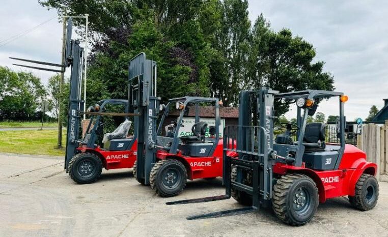 UNUSED APACHE FR30 ROUGH TERRIAN 4WD FORKLIFT *YEAR 2024, CHOICE OF THREE* VIDEO*