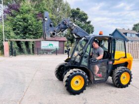 JCB 516-40 4WD TELEHANDLER *YEAR 2018, 3066 HOURS* C/W PALLET TINES *VIDEO* full