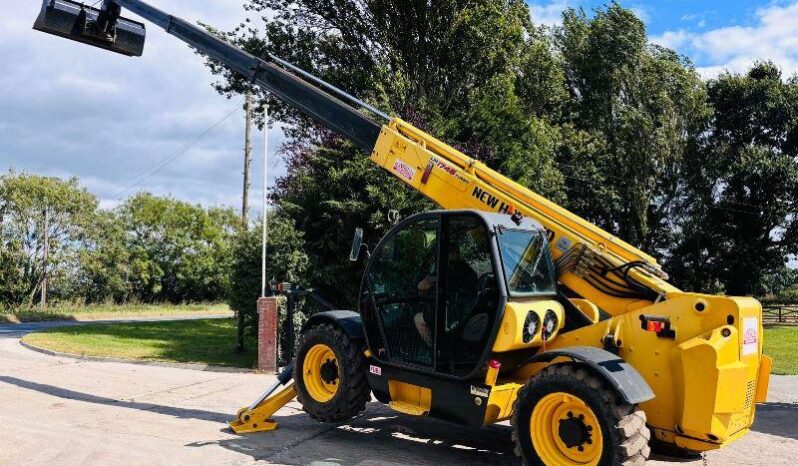 NEW HOLLAND NH17M 4WD TELEHANDLER *5400 HOURS* C/W BUCKET & TINES *VIDEO* full