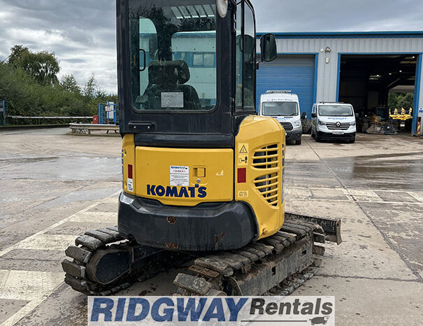 Komatsu PC26 Three Ton Mini digger full