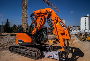 Develon DX235RTF-7 Tunnelling Excavator