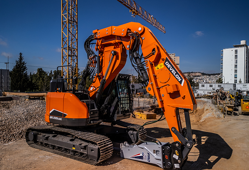 Develon DX235RTF-7 Tunnelling Excavator