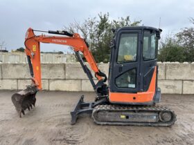 Hitachi ZX33U -5A CLR full