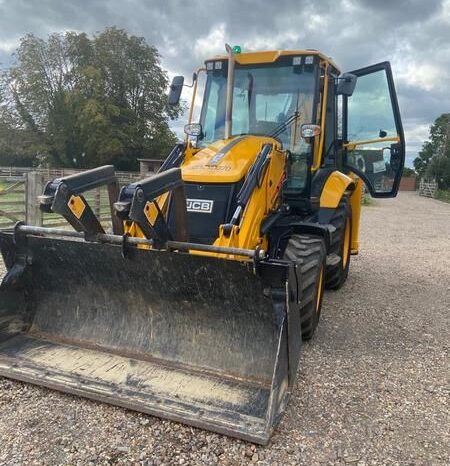 JCB 3CX Sitemaster Plus (Only 500hrs)