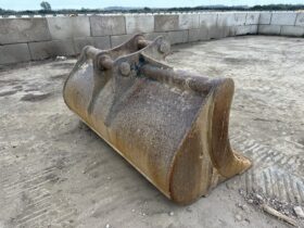 Bucket 100mm Pin To Suit 30-40T Excavator full