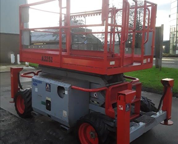 10M Scissor Lift Skyjack SJ6832RT 4WD 2009 full