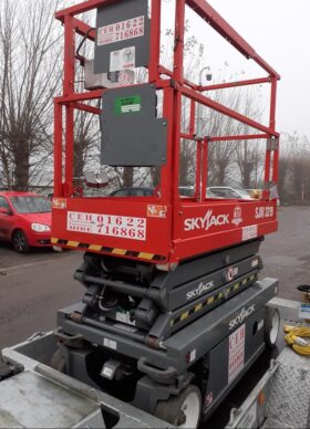 6M Scissor Lift Skyjack SJIII-3219 2016 full