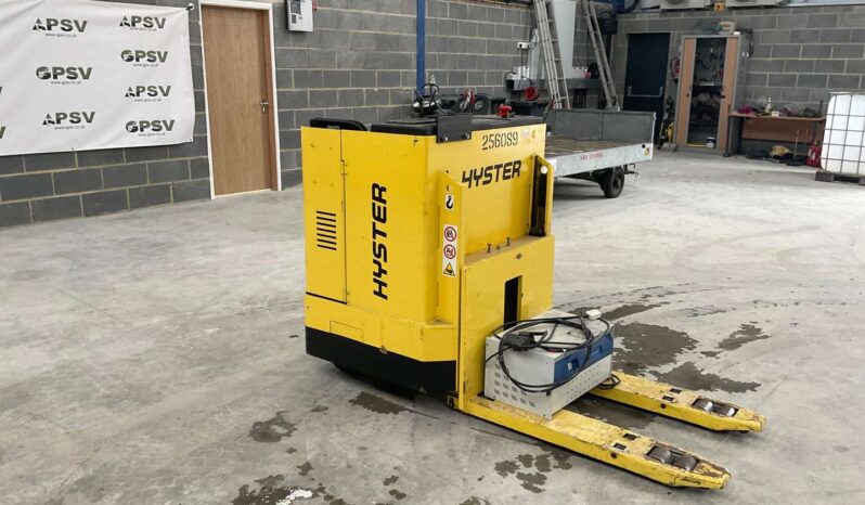 2010 HYSTER P2.0 POWERED PALLET MOVER GP04521 256089 Lot no: 4 For Auction on 2024-09-24