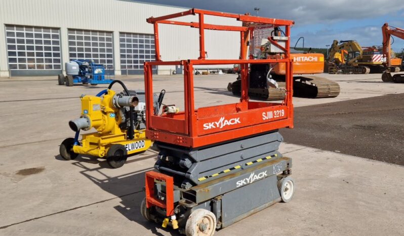 SkyJack SJ3219 Manlifts For Auction: Dromore – 11th & 12th October 2024 @ 9:00am For Auction on 2024-10-11 full