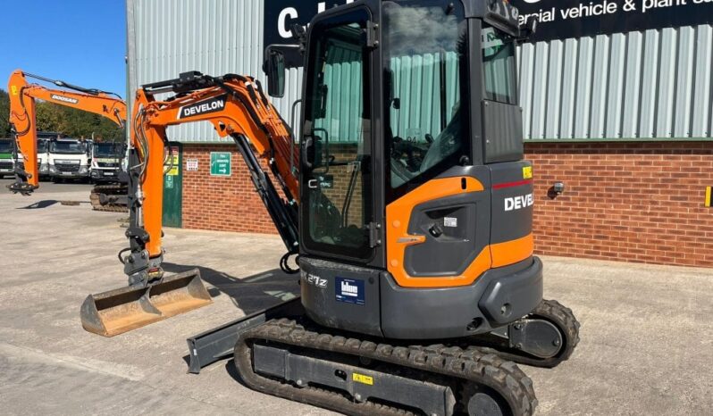 2023 DX27Z-7, Mini Excavator full