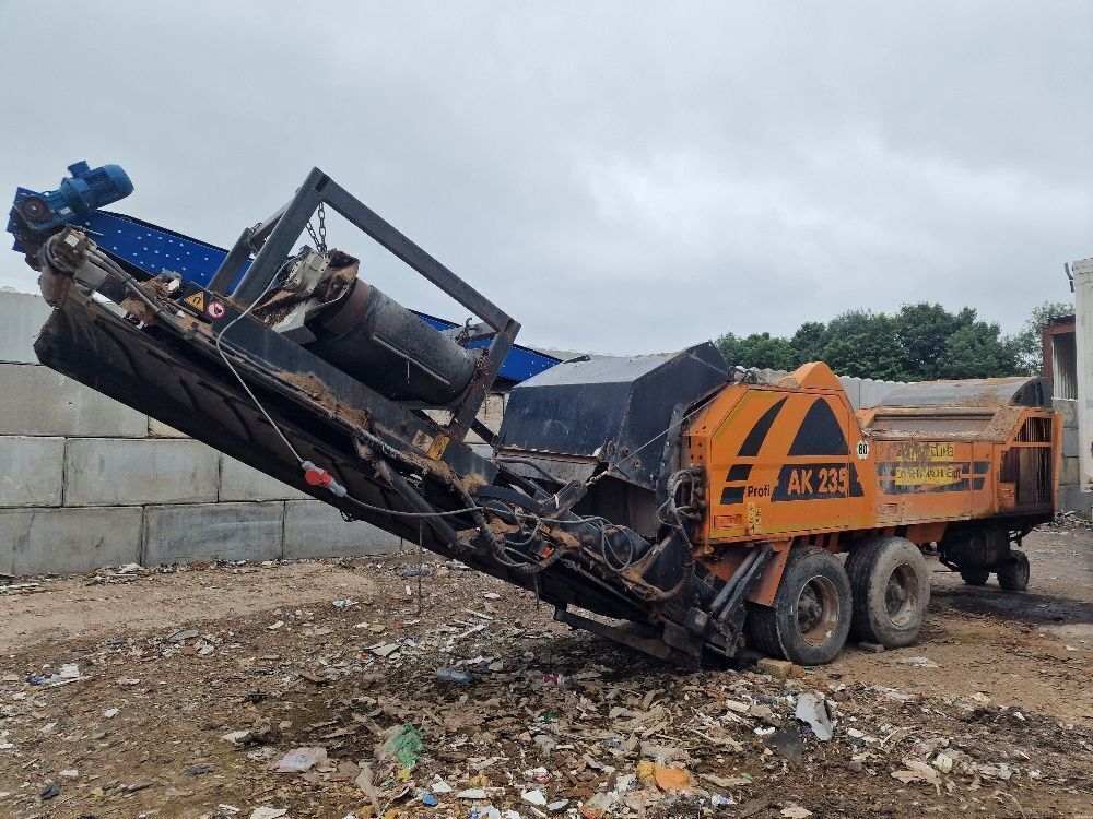 2016 Doppstadt AK235 Profi Shredder For Auction on 2024-09-14