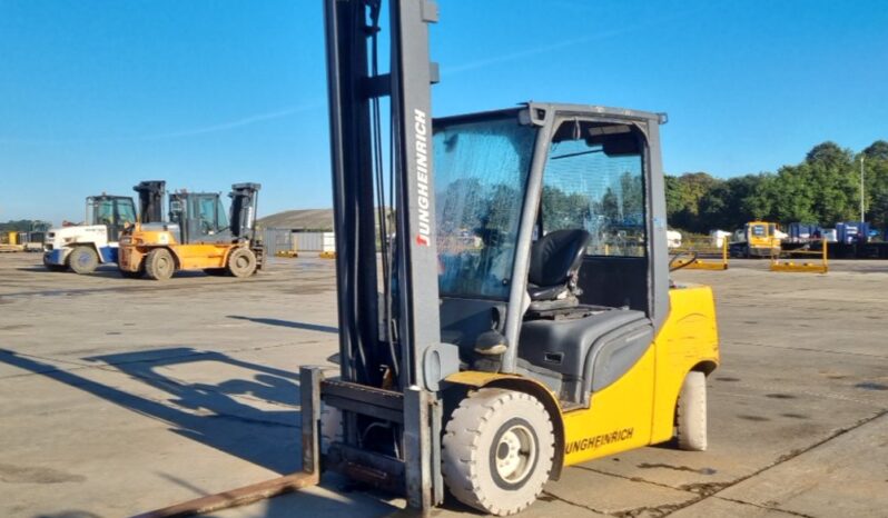 Jungheinrich Gas Forklift, 2 Stage Mast, Side Shift, Forks (Non Runner No Gas) Forklifts For Auction: Leeds – 23rd, 24th, 25th, 26th October @ 08:00am