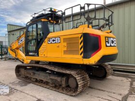 2021 JCB 220X full