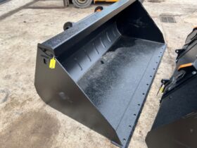 QUICKE TELEHANDLER BUCKET ON MANITOU BRACKETS 1,295 + VAT full