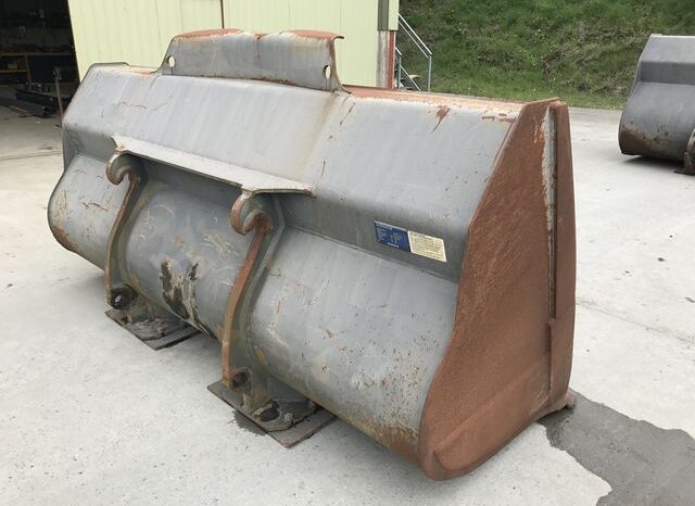 Loader buckets L110/L120 E/F/G/H, 702400126 full