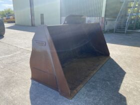 Loader Bucket Suited for L110/L120 G/H, 17280246 full