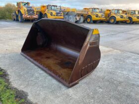 Loader Bucket Suited for L90, 18150002