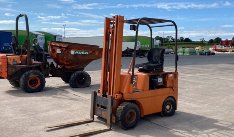 Yale Petrol Forklift, 2 Stage Mast DeadRow For Auction: Dromore – 11th & 12th October 2024 @ 9:00am For Auction on 2024-10-11