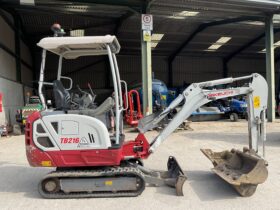 TAKEUCHI TB216 full