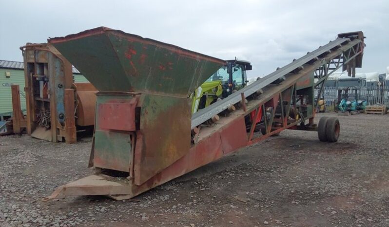 0 FINLAY MOBILE FEED CONVEYOR – REFURBISHED: 2023 – YOM: 1999   For Auction on 2024-10-29 For Auction on 2024-10-29