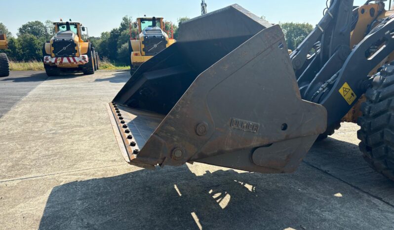 of Manufacture 2022  Ulrich High Tip Loader Bucket, 88950