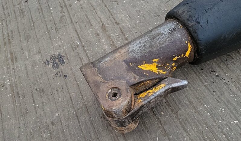 JCB Hydraulic Hand Held Breaker Asphalt / Concrete Equipment For Auction: Leeds – 23rd, 24th, 25th, 26th October @ 08:00am full