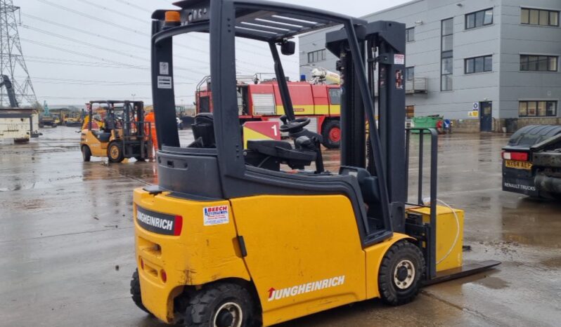 Jungeinrich Electric Forklift, 3 Stage Free Lift Mast, Side Shift, Forks, Charger Forklifts For Auction: Leeds – 23rd, 24th, 25th, 26th October @ 08:00am full