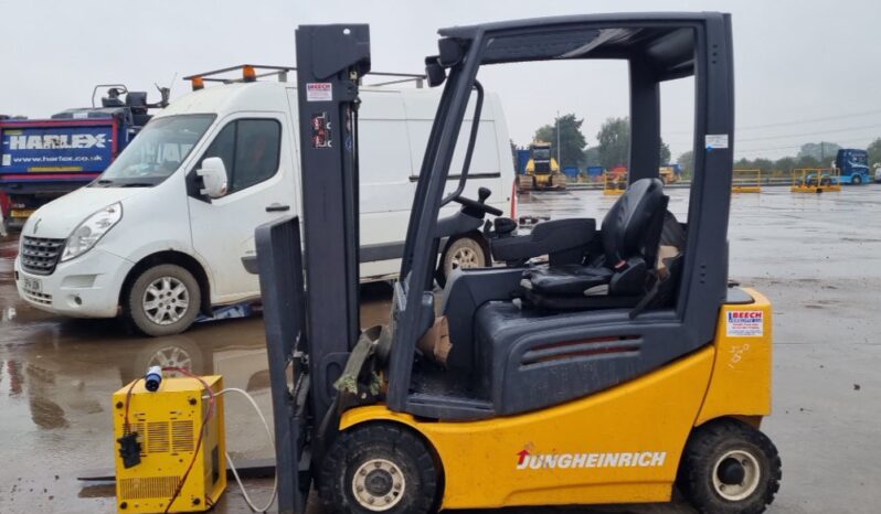 Jungeinrich Electric Forklift, 3 Stage Free Lift Mast, Side Shift, Forks, Charger Forklifts For Auction: Leeds – 23rd, 24th, 25th, 26th October @ 08:00am full