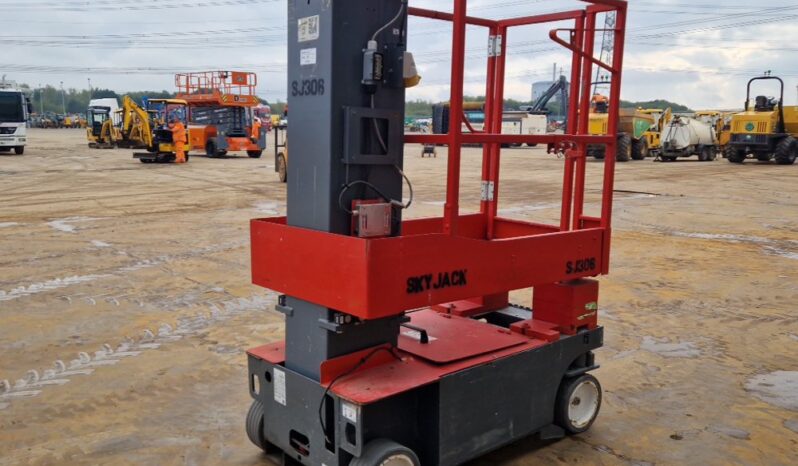 2023 SkyJack SJ12E Manlifts For Auction: Leeds – 23rd, 24th, 25th, 26th October @ 08:00am full